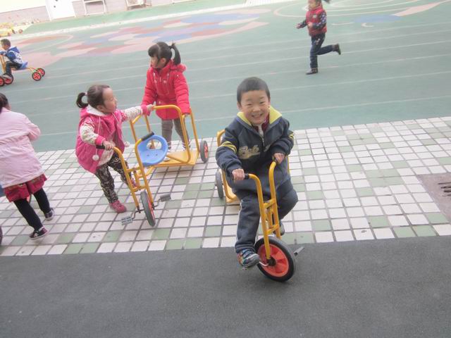 郑州市实幼南阳路分园环境创设照片