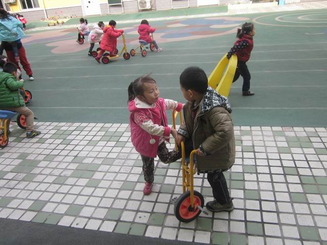 郑州市实幼南阳路分园环境创设照片