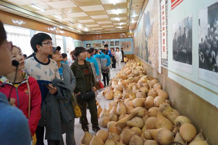 走进留庄民兵营参观学习  王超