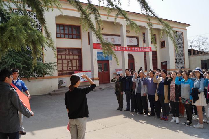 走进留庄民兵营参观学习  王超