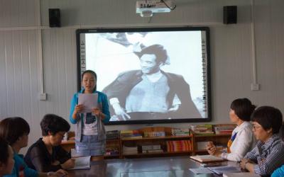 举行“学习焦裕禄，争当小愚公”主题演讲比赛