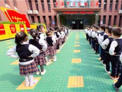 济源市实验幼儿园：“跳”动我心，“绳”舞飞扬
